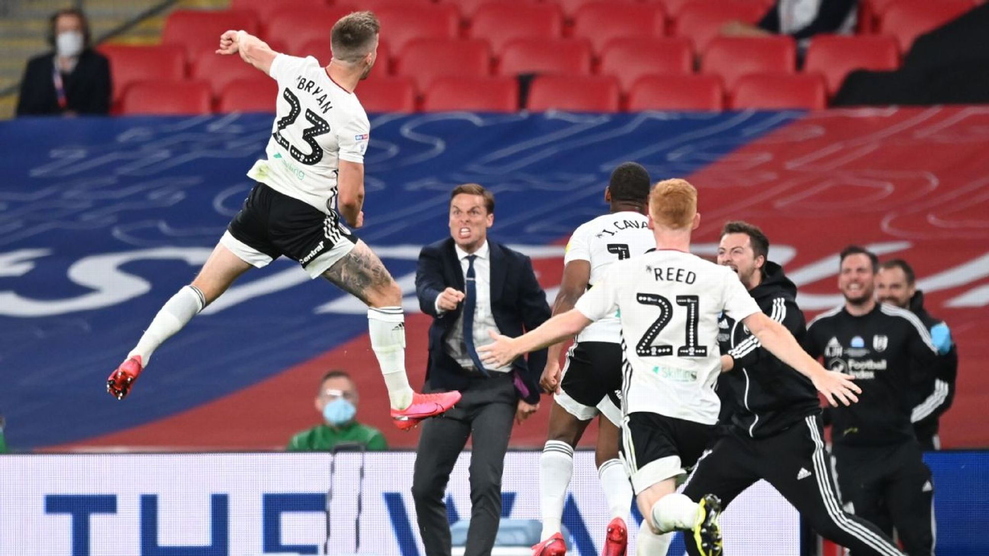 使得两国企 使得两国企