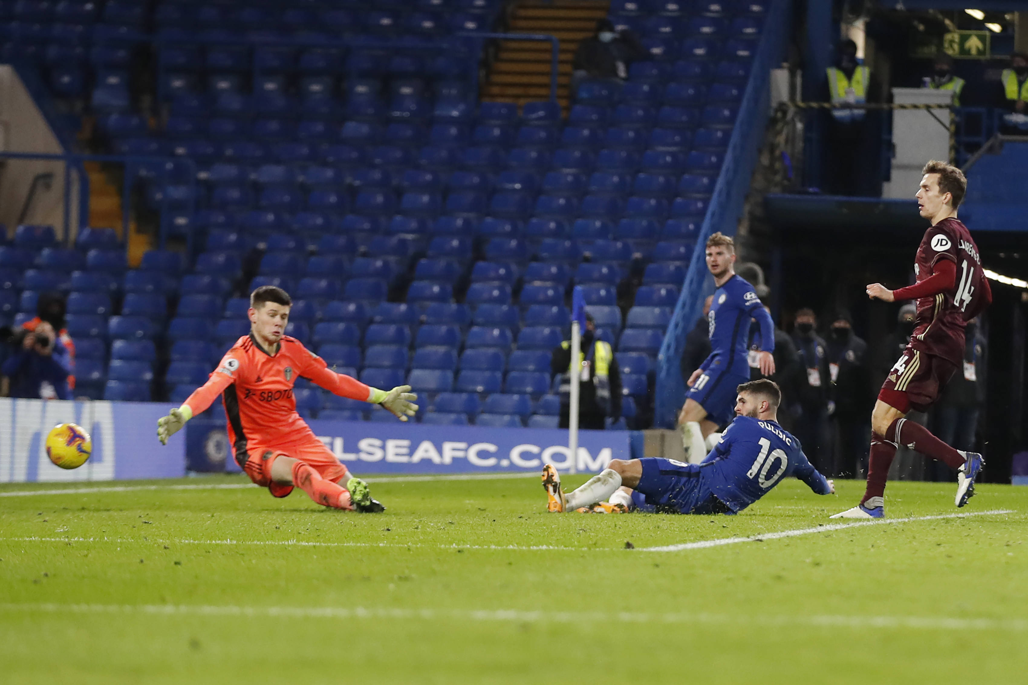 这种淡定自 这种淡定自